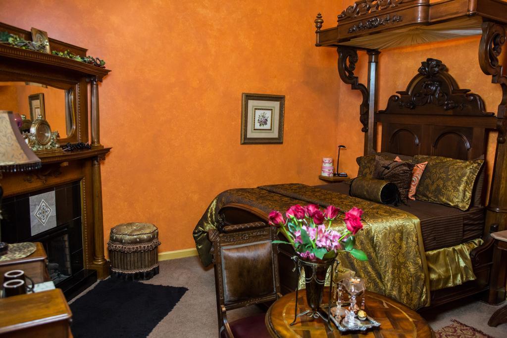 Mosheim Mansion Bed & Breakfast Seguin Ruang foto