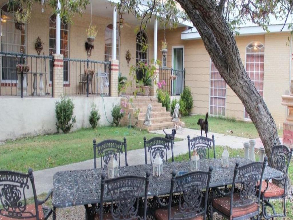 Mosheim Mansion Bed & Breakfast Seguin Bagian luar foto