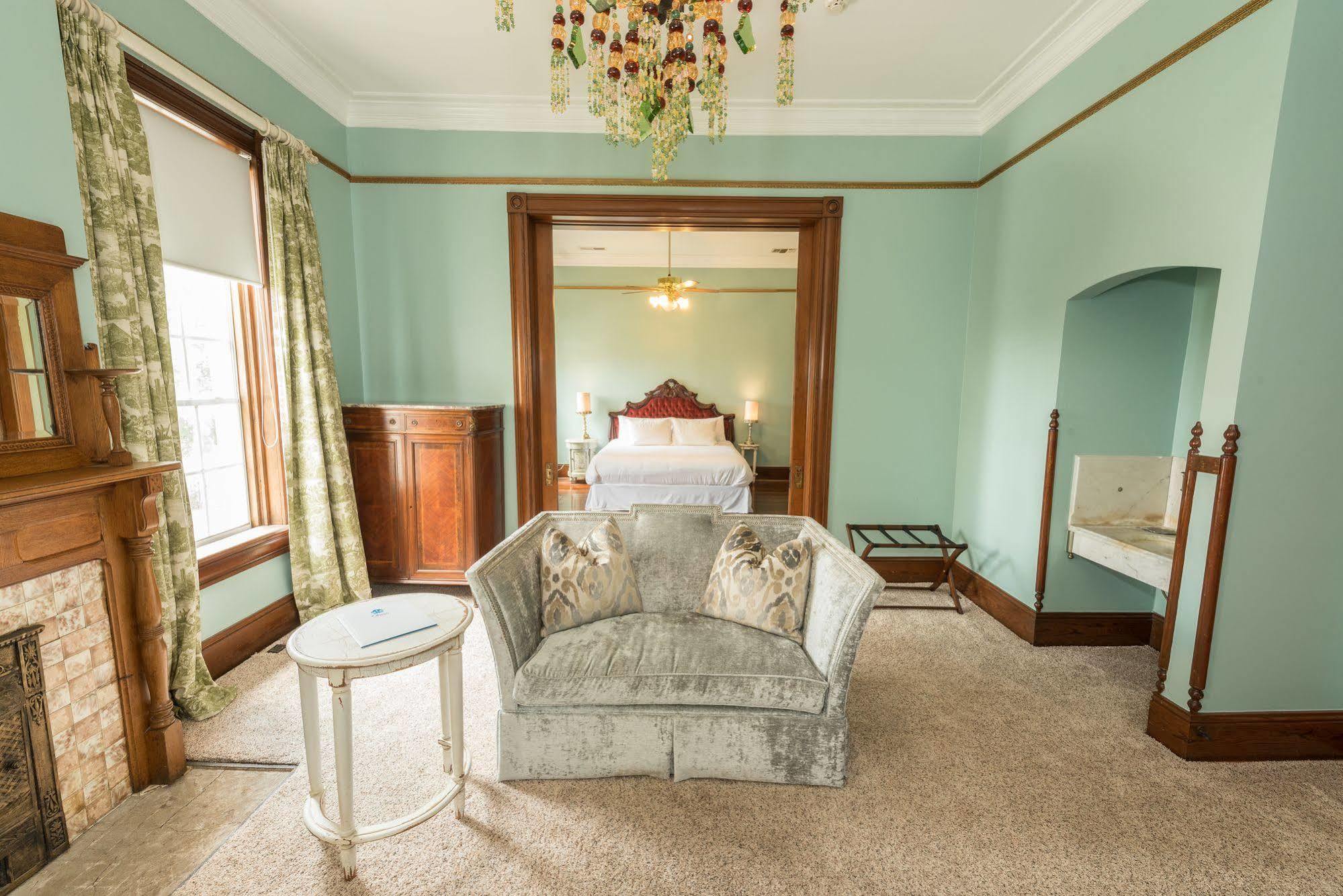 Mosheim Mansion Bed & Breakfast Seguin Bagian luar foto