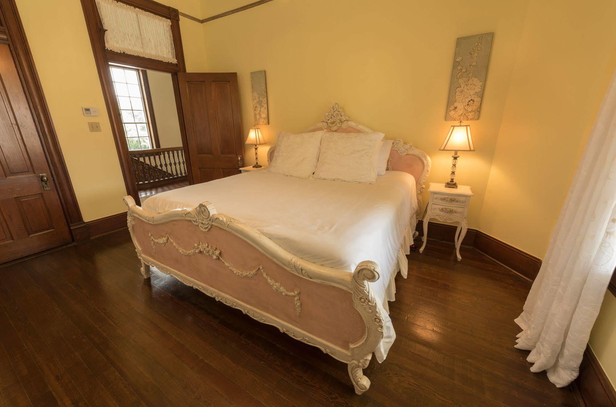 Mosheim Mansion Bed & Breakfast Seguin Bagian luar foto